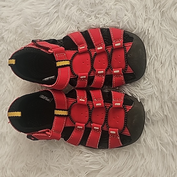 Jumping beans size 11 boys sandals - Picture 2 of 5